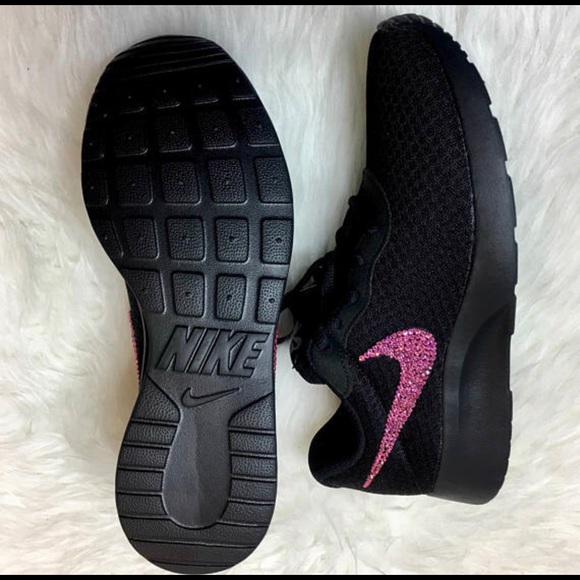 Bling Nike Tanjun With Pink SWAROVSKI Crystals - Picture 4 of 6